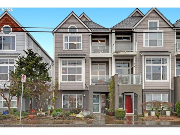 524 NE BRIDGETON RD, Portland, OR 97211