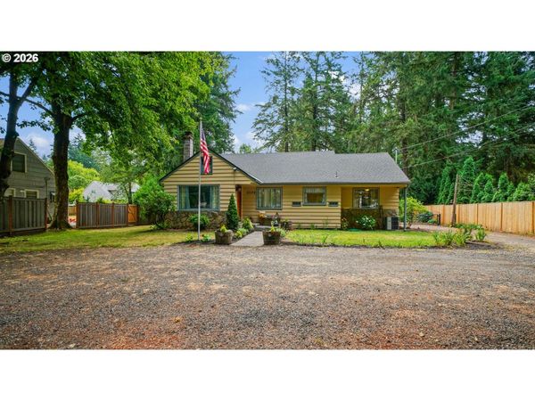 6290 CARMAN DR, Lake Oswego, OR 97035