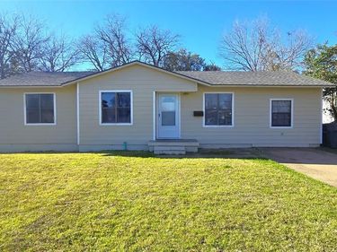 12121 Hoblitzelle Drive, Dallas, TX 75243