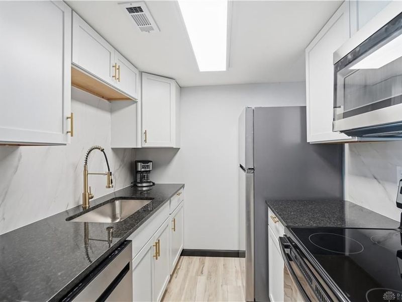 3126 Garvin Road, Dayton, OH 45405 Photo 17