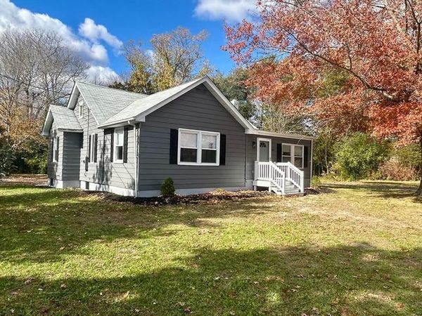 104 N WEST AVENUE , MINOTOLA, NJ 08341