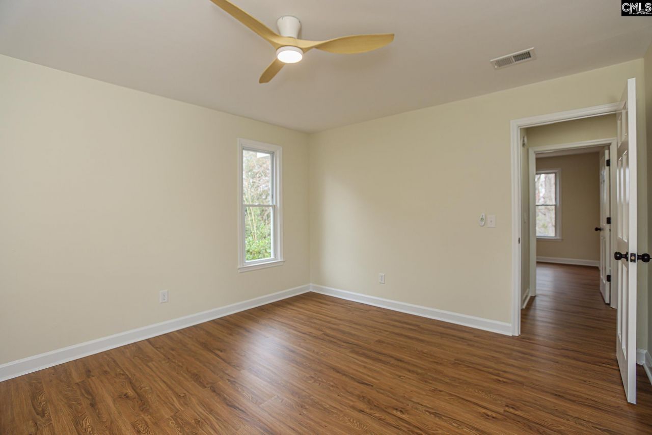 1832 Woodvalley Drive Photo 35