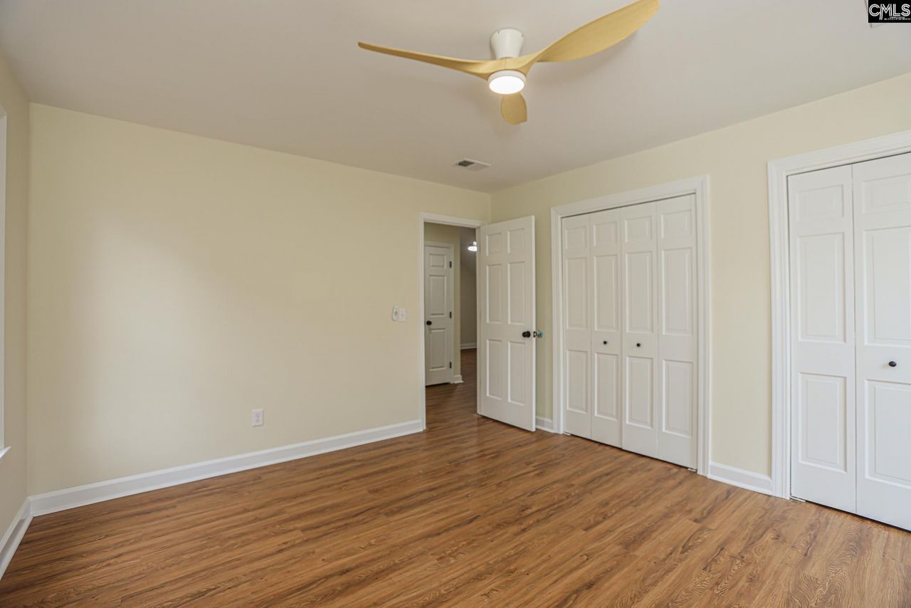 1832 Woodvalley Drive Photo 37