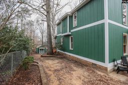 1832 Woodvalley Drive photo 4