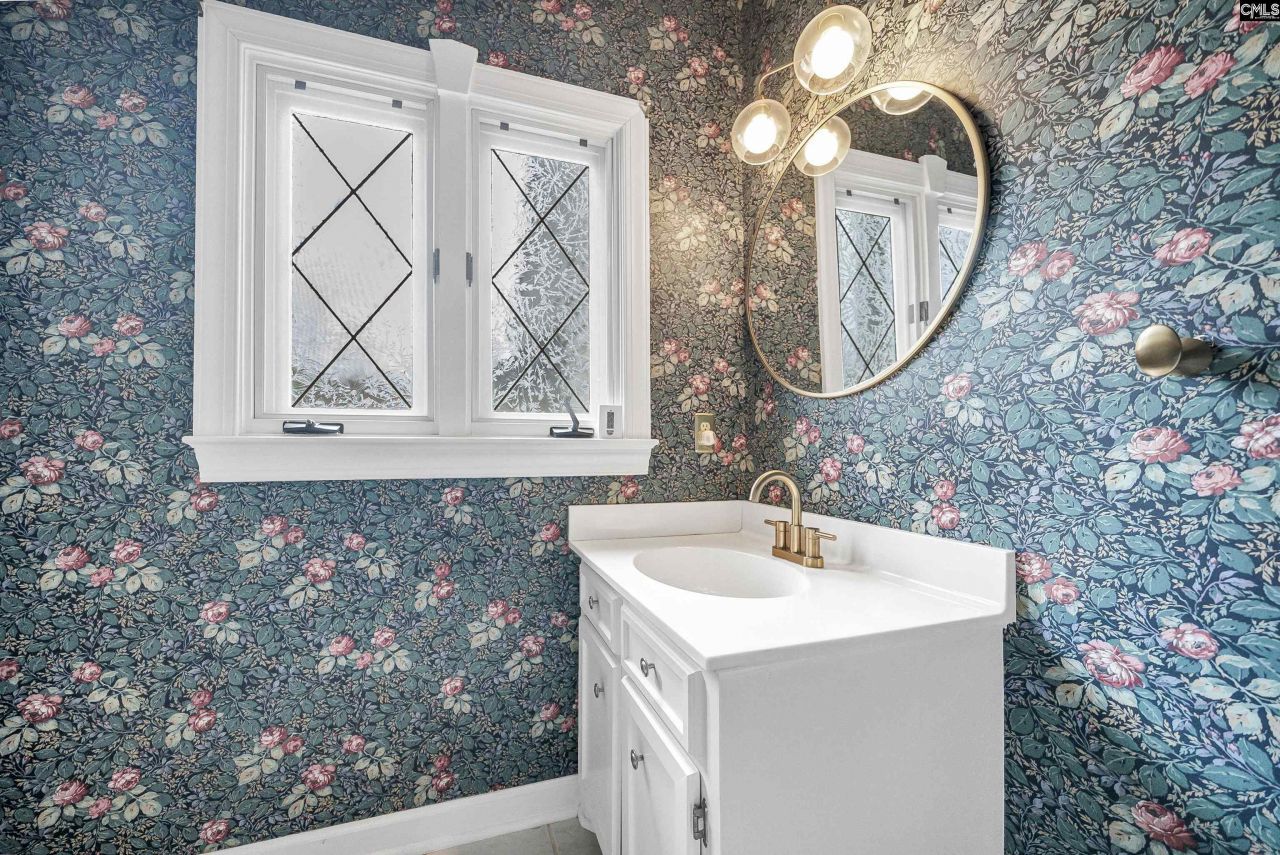 109 Saluda View Court  Photo 17