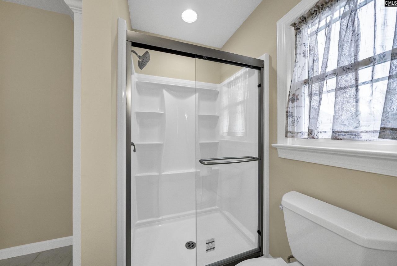 109 Saluda View Court  Photo 47