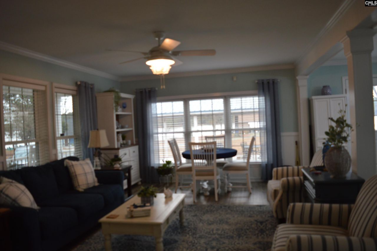 314 Morninglow Drive  Photo 6