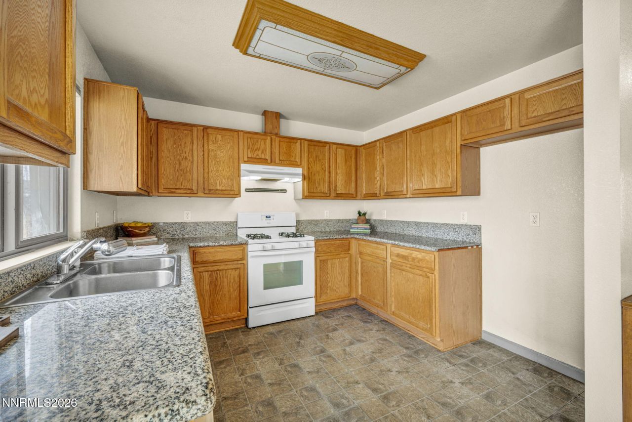 802 Tonka Lane, Carson City, NV 89701 Photo