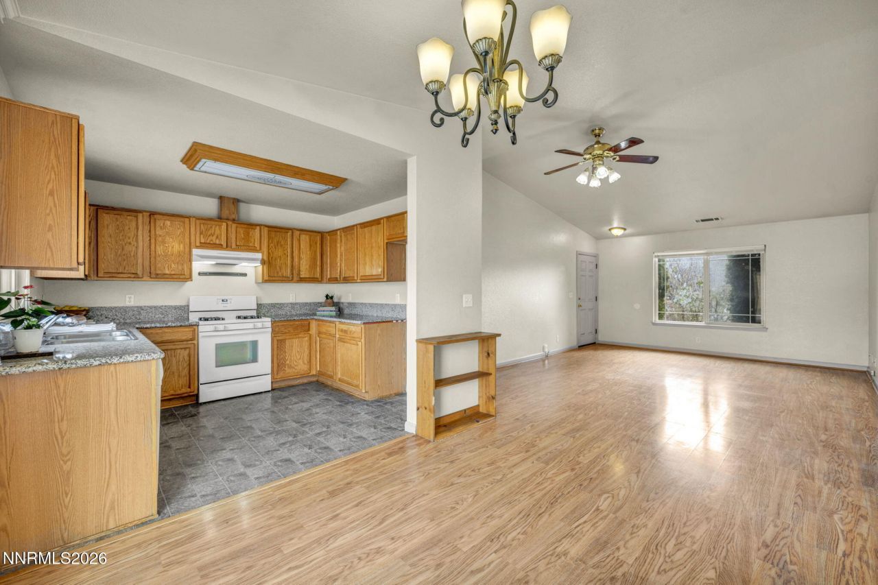 802 Tonka Lane, Carson City, NV 89701 Photo