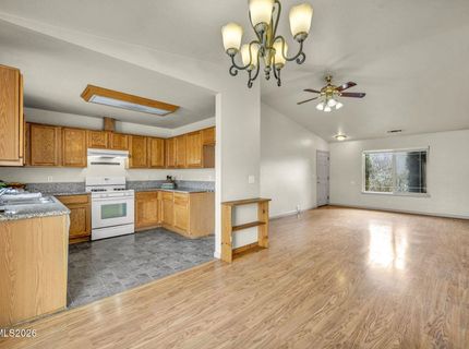 802 Tonka Lane, Carson City, NV 89701 Photo