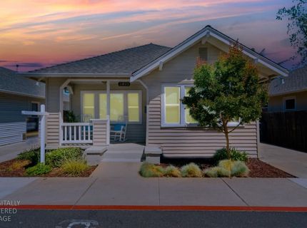 3435 Trio Ln, Sacramento, CA 95817 Photo