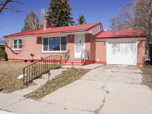 107 E 1st S, Grace, ID 83241