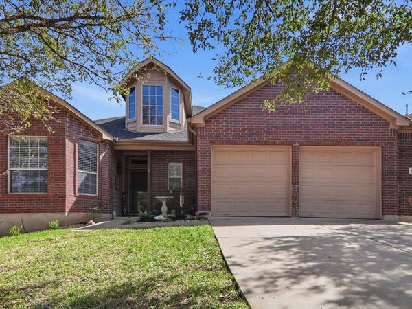 2157 Paradise Ridge DR, Round Rock, TX 78665