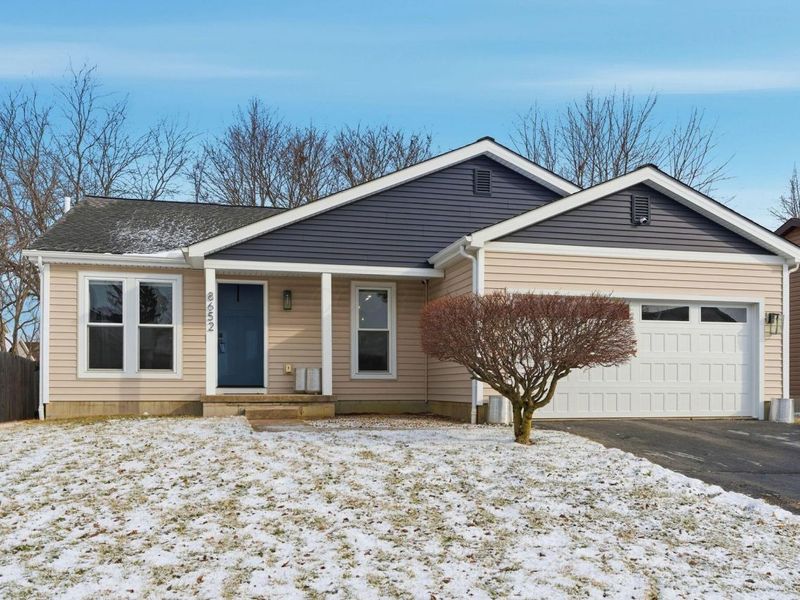 8652 Westpoint Drive, Galloway, OH 43119 Photo 2