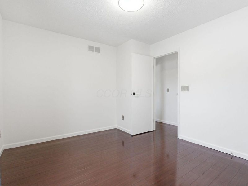 8652 Westpoint Drive, Galloway, OH 43119 Photo 25