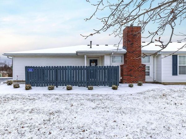 8378 Greyhawk Circle, Columbus, OH 43240