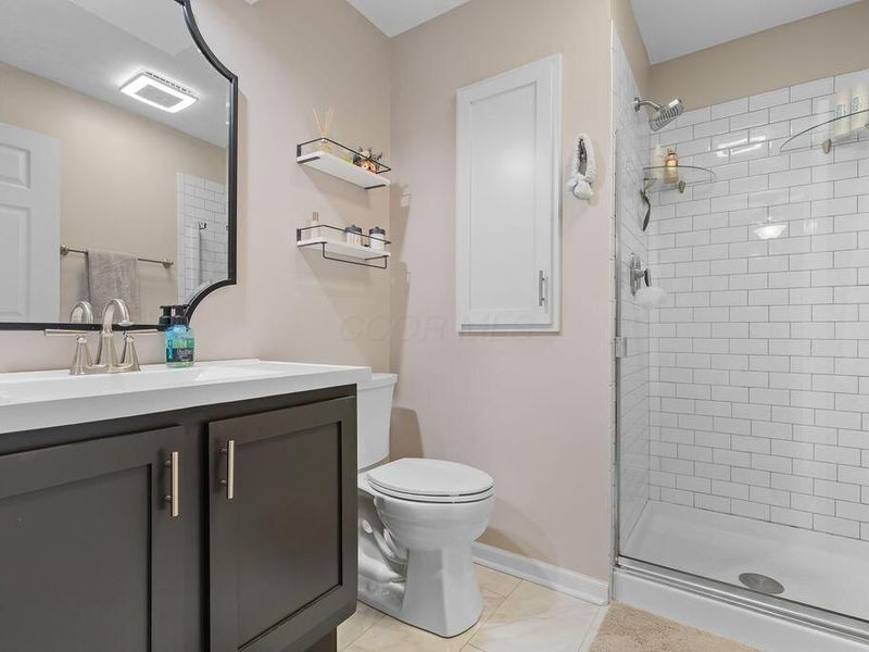 8378 Greyhawk Circle, Columbus, OH 43240 Photo 20