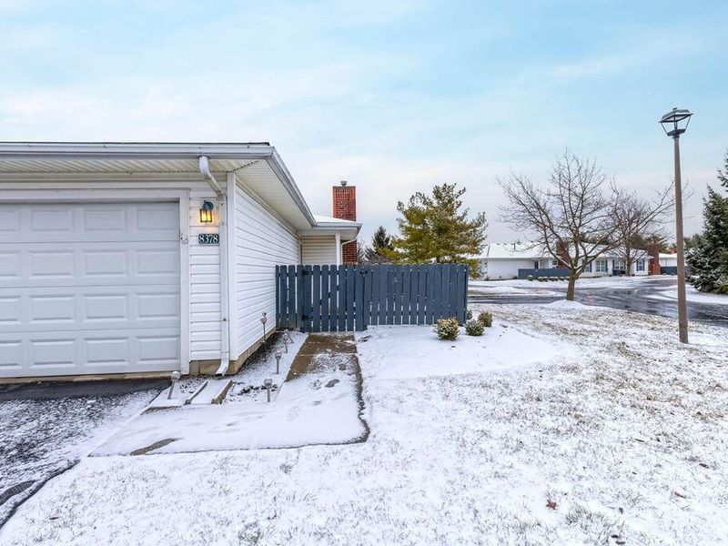 8378 Greyhawk Circle, Columbus, OH 43240 Photo 29