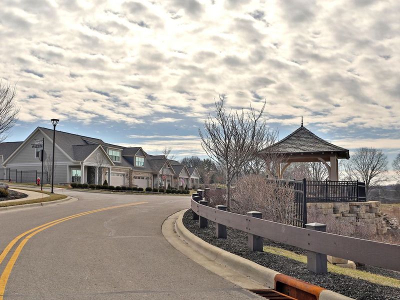 6187 Water Bank Street , Dublin, OH 43017 Photo 47