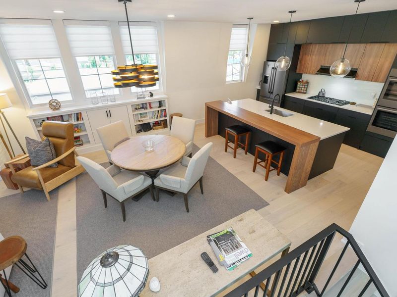 564 Lathrop Street , Columbus, OH 43206 Photo 1