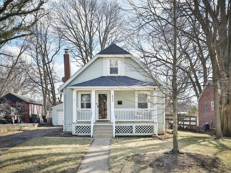 435 E Beaumont Road, Columbus, OH 43214 Photo 1