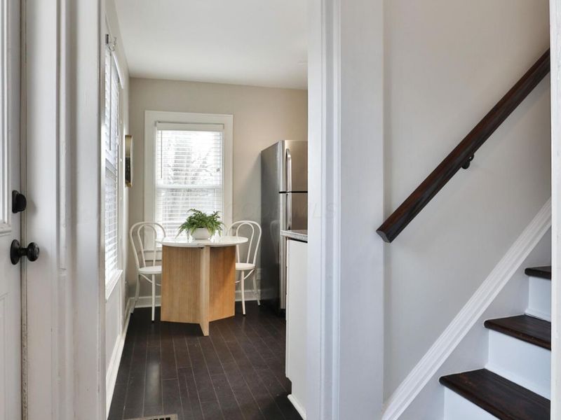 435 E Beaumont Road, Columbus, OH 43214 Photo 13