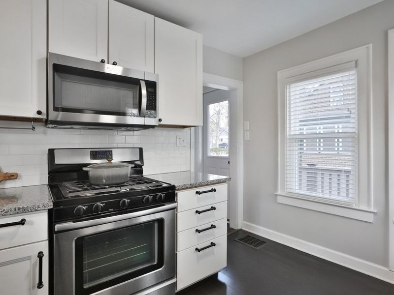 435 E Beaumont Road, Columbus, OH 43214 Photo 18