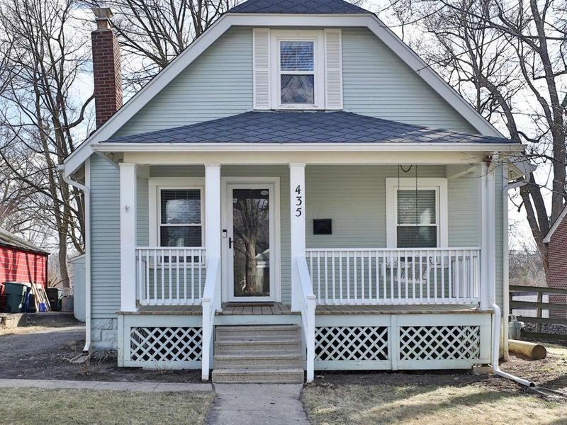 435 E Beaumont Road, Columbus, OH 43214 Photo 2