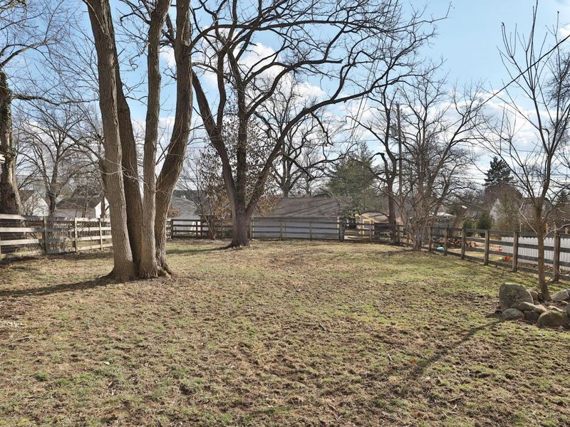 435 E Beaumont Road, Columbus, OH 43214 Photo 42