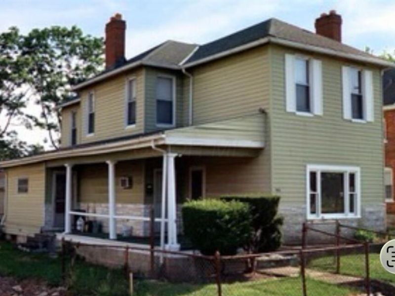 915 Old Leonard Avenue , Columbus, OH 43203 Photo 1