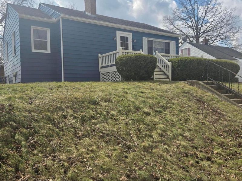 625 W 8th Street, Marysville, OH 43040 Photo 1