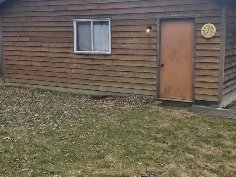 625 W 8th Street, Marysville, OH 43040 Photo 5