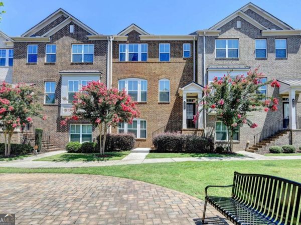 860 Sunset Park Drive, Suwanee, GA 30024