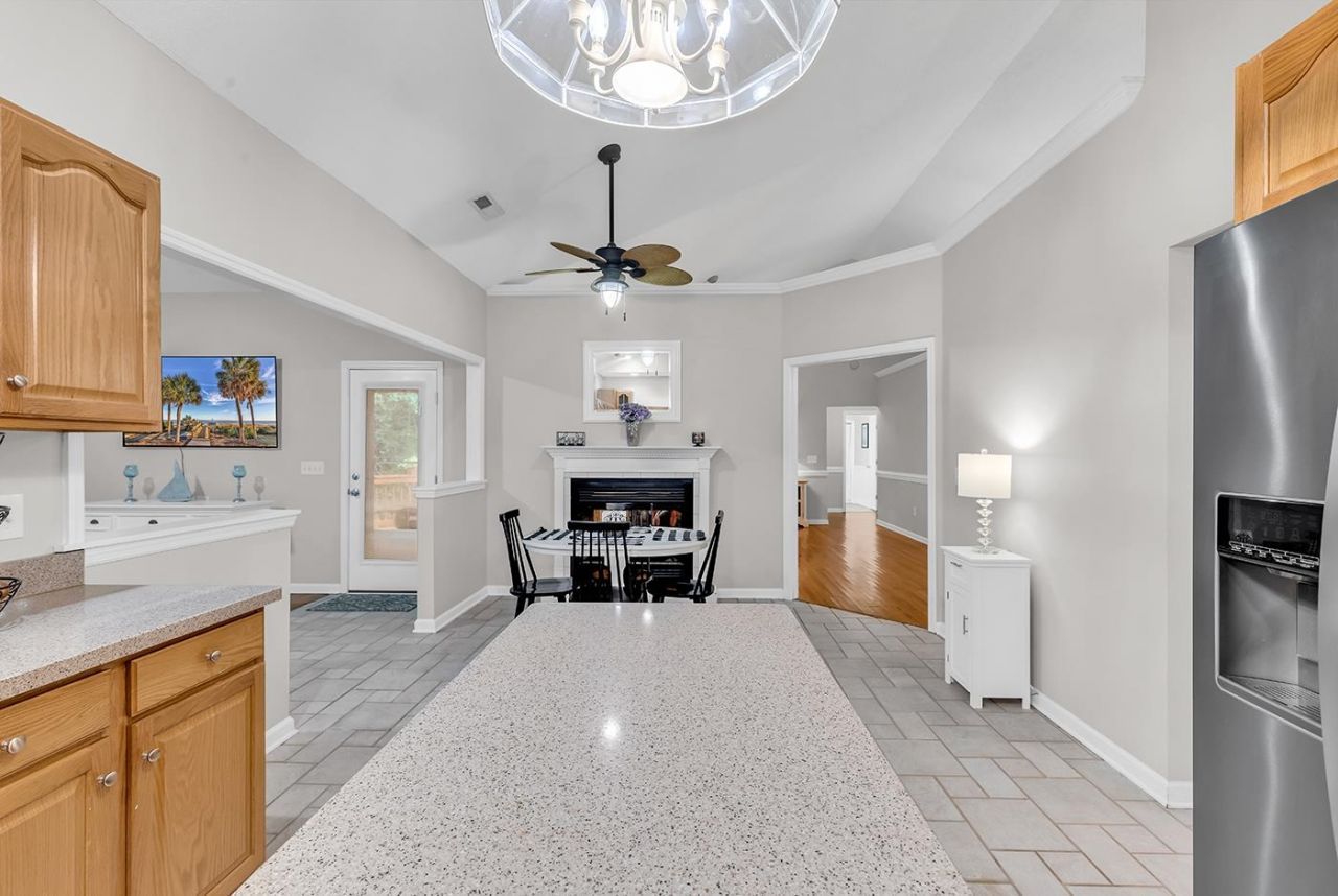 527 Alderly Ct.  Photo 18