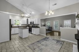 527 Alderly Ct. photo 4
