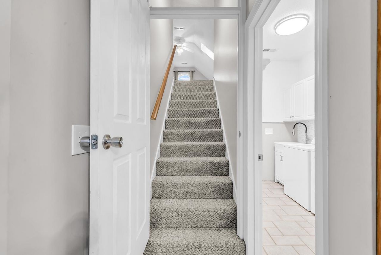 527 Alderly Ct.  Photo 22