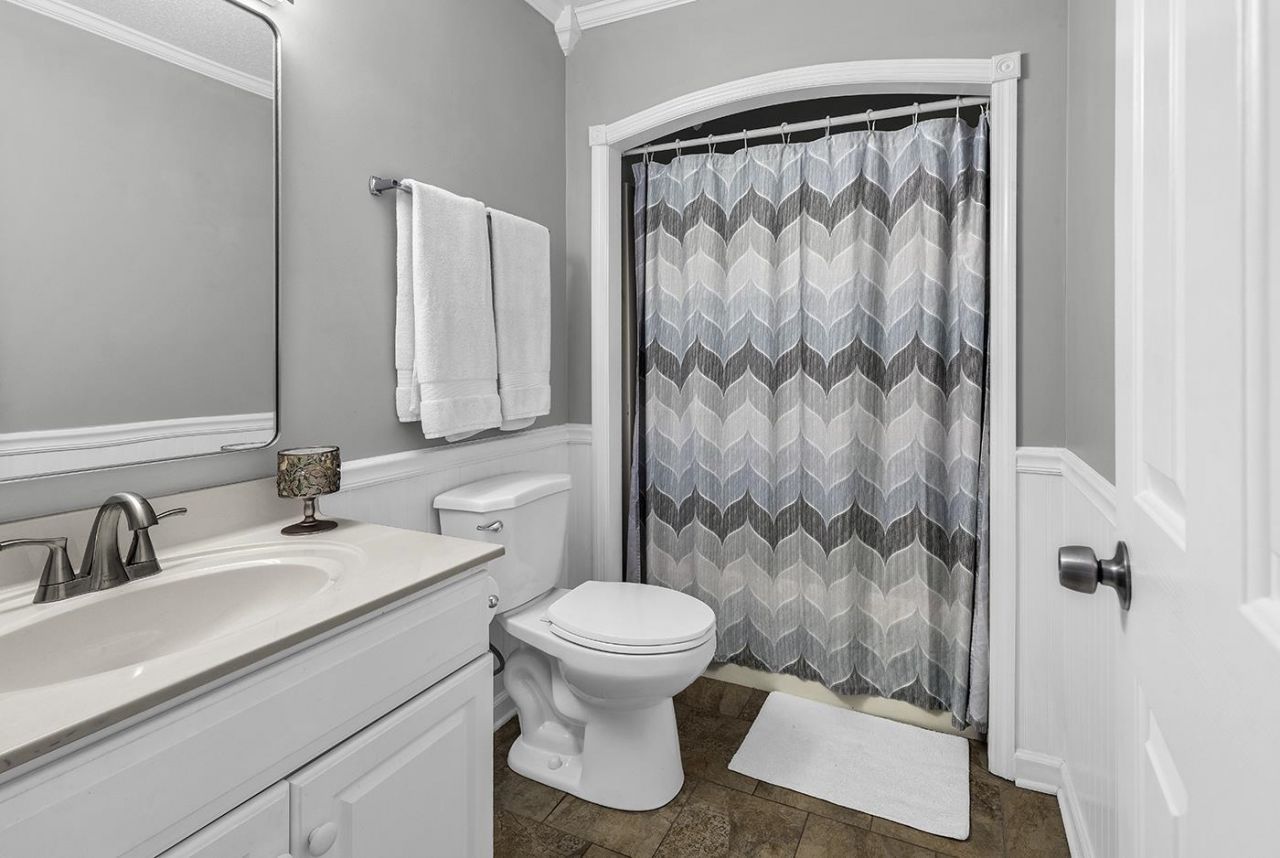 527 Alderly Ct. Photo 36