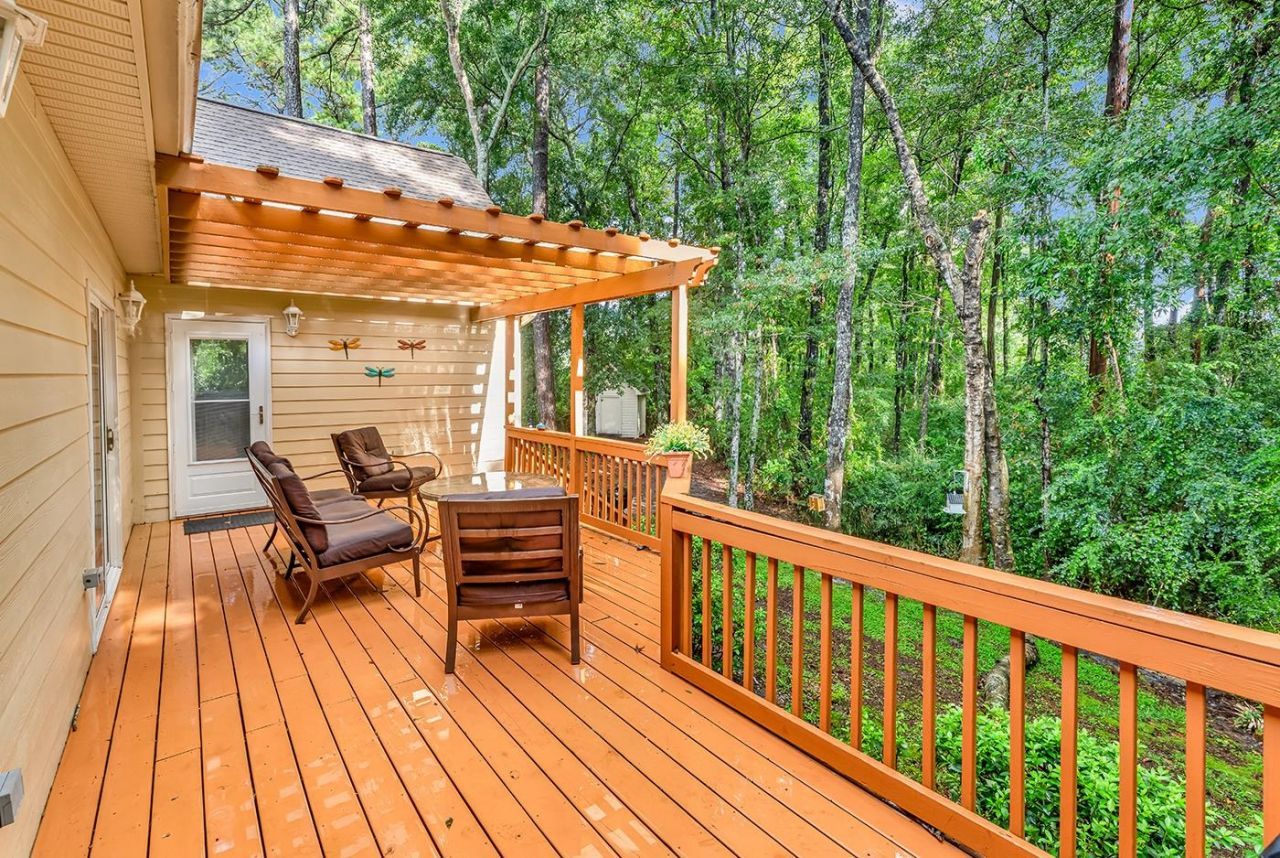 527 Alderly Ct. Photo 39