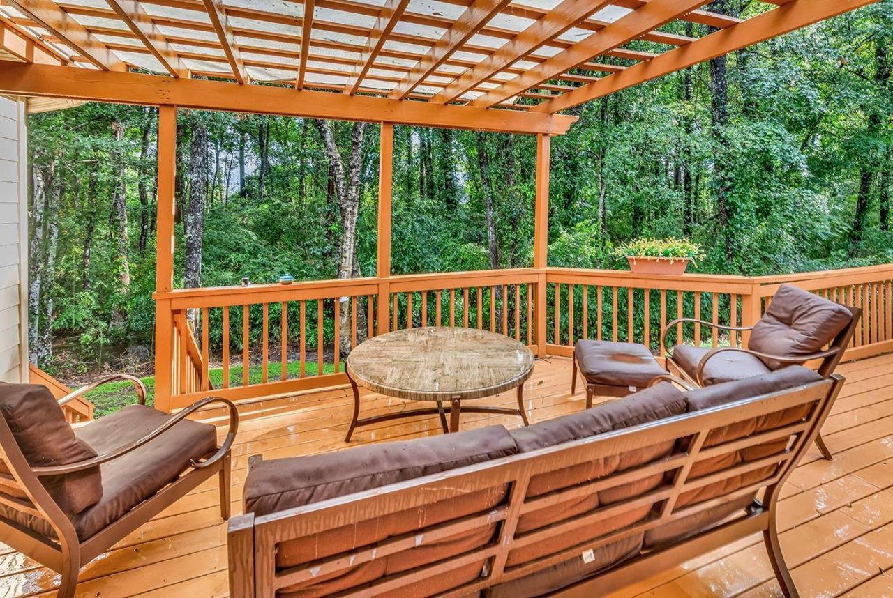 527 Alderly Ct.  Photo 5