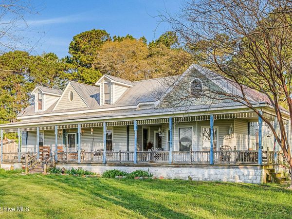 295 Henry Dunn Pickett Road, Beulaville, NC 28518