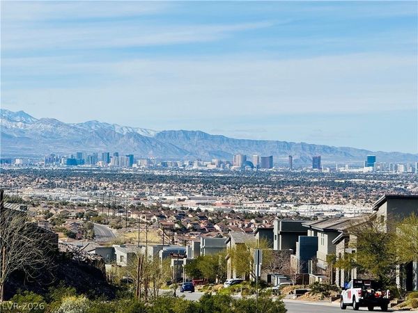 338 Kandinsky Court , Henderson, NV 89012