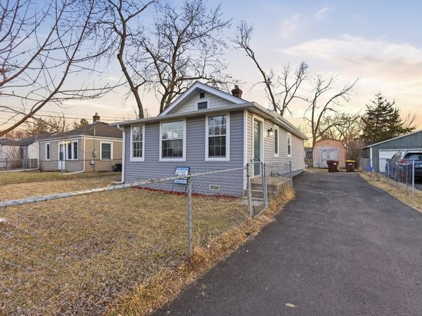 521 Fitch Road , Rockford, IL 61109