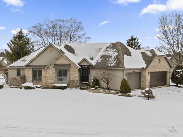 22931 Stone Way Street, Elkhart, IN 46514