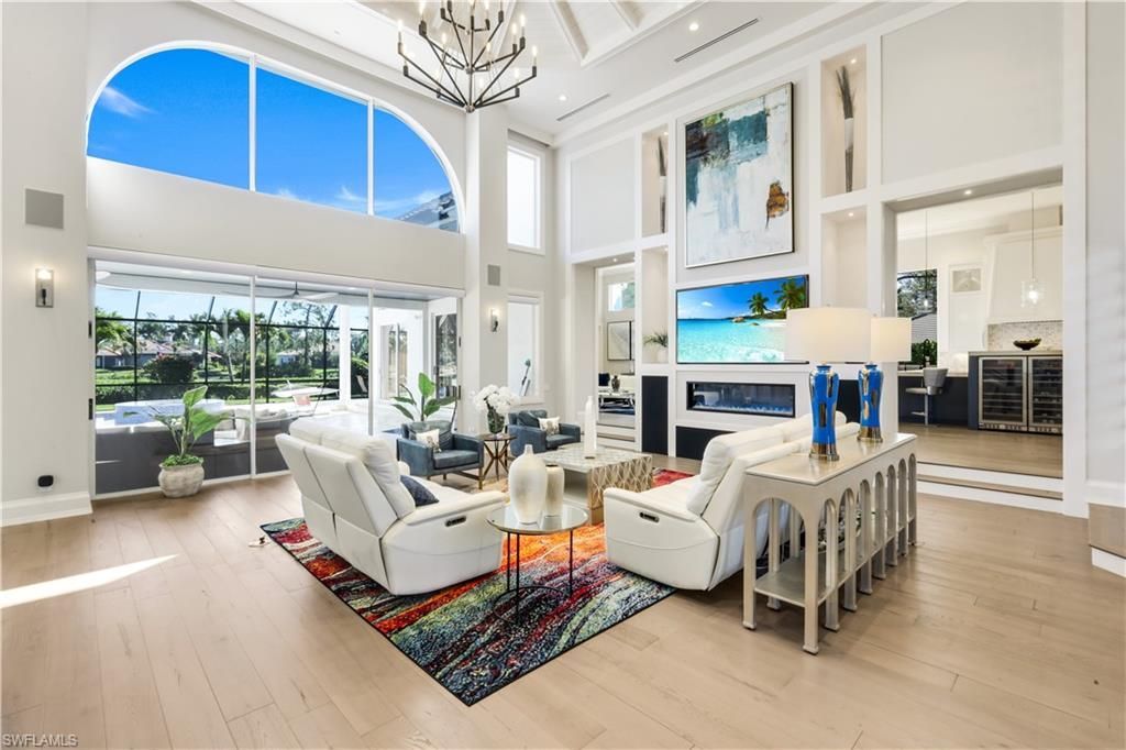 12924 Bald Cypress Ln, Naples, FL 34119 Photo