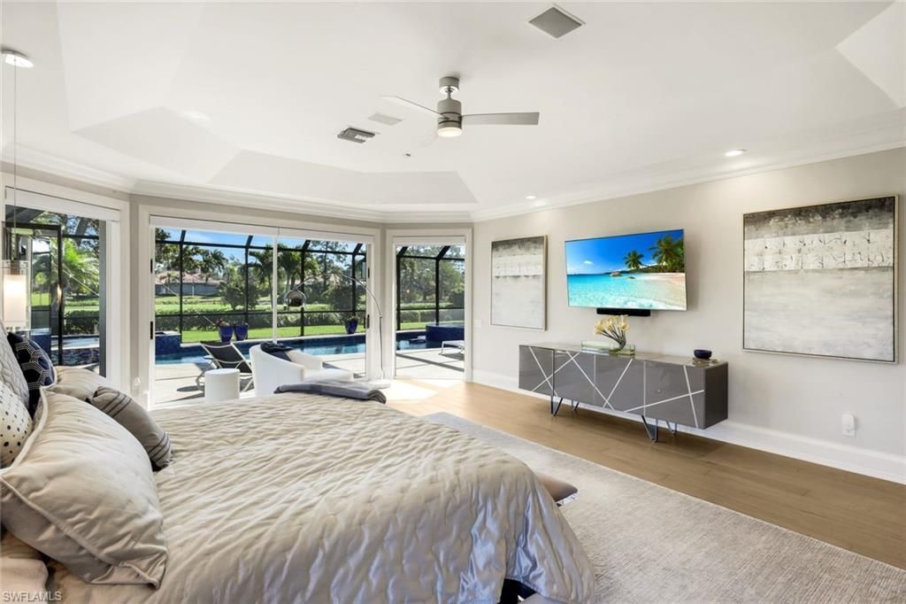 12924 Bald Cypress Ln, Naples, FL 34119 Photo