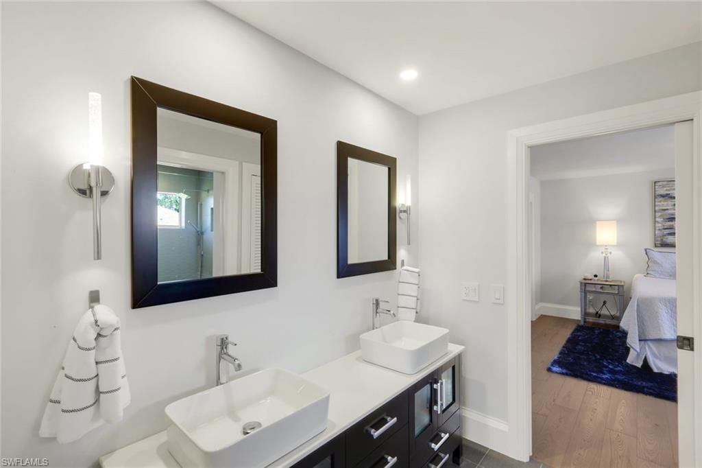 12924 Bald Cypress Ln, Naples, FL 34119 Photo