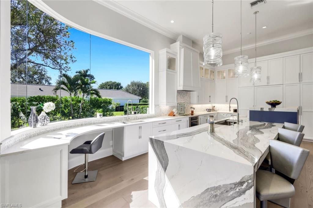 12924 Bald Cypress Ln, Naples, FL 34119 Photo
