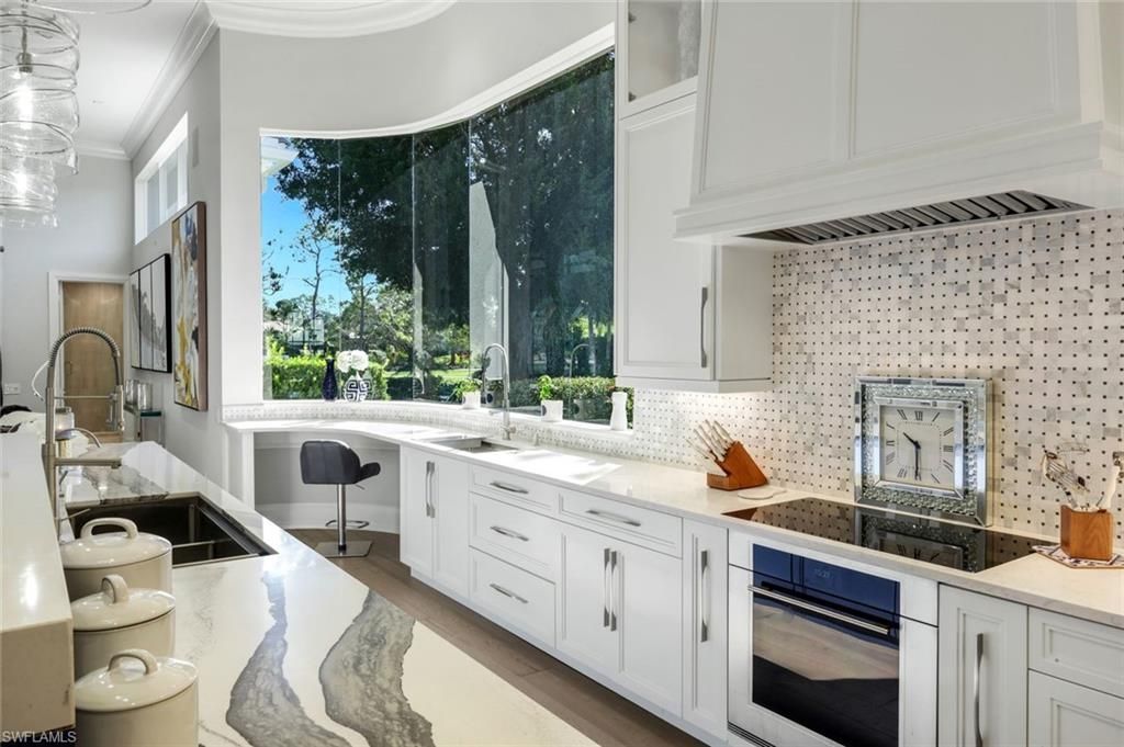 12924 Bald Cypress Ln, Naples, FL 34119 Photo