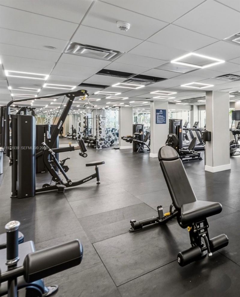 7501 E Treasure Dr, Unit 7L, North Bay Village, FL 33141 Photo