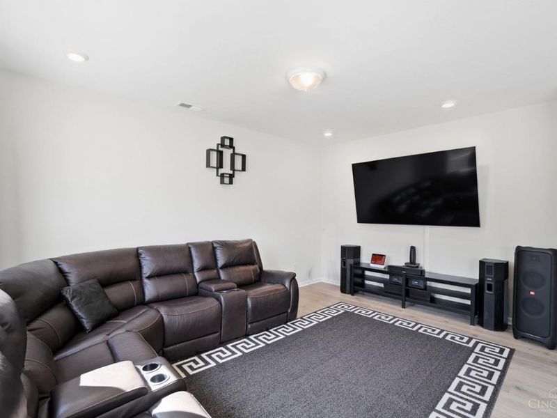 1716 Parkfield Way, Goshen Twp, OH 45122 Photo 10